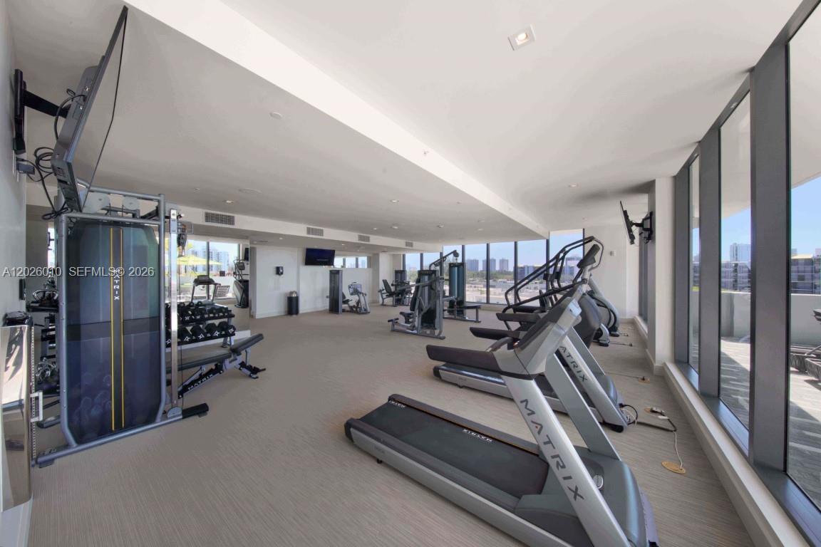 AVENTURA PARKSQUARE RESID - Residential