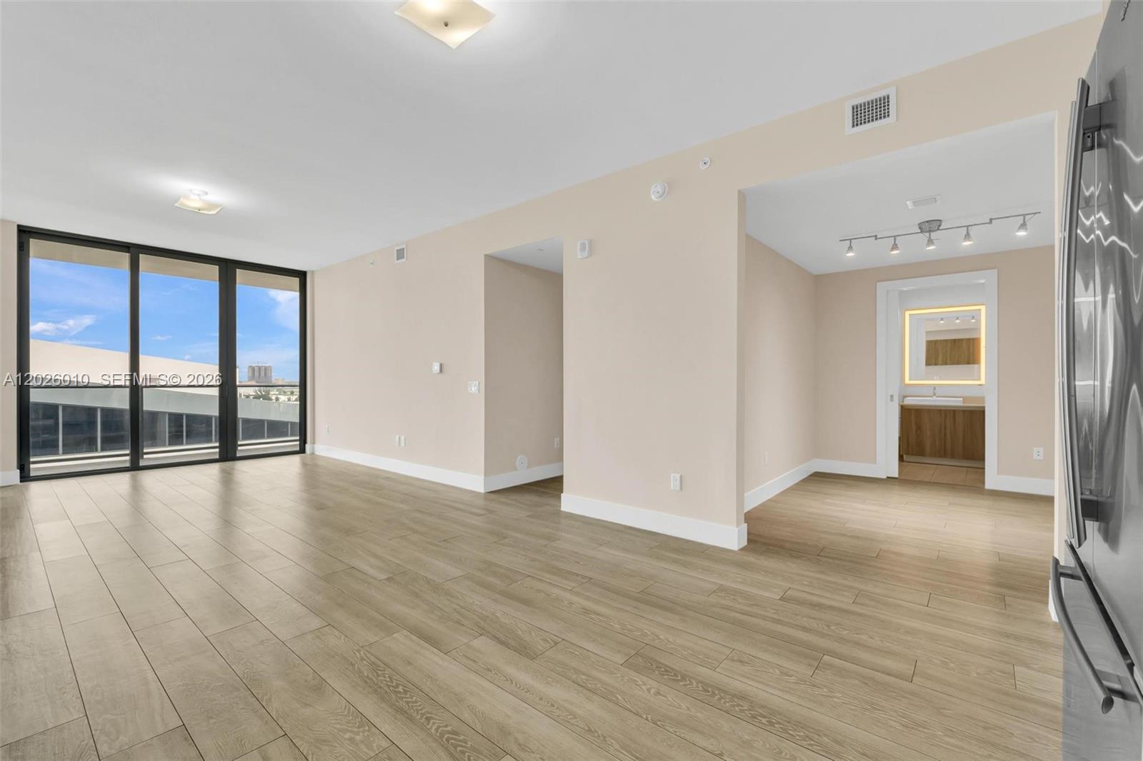 AVENTURA PARKSQUARE RESID - Residential