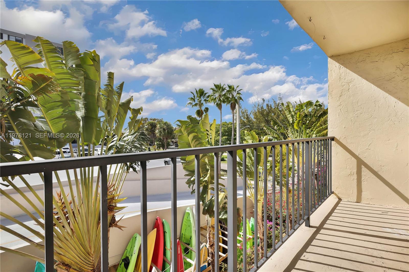 MARINA PARK CONDO PH I - Residential