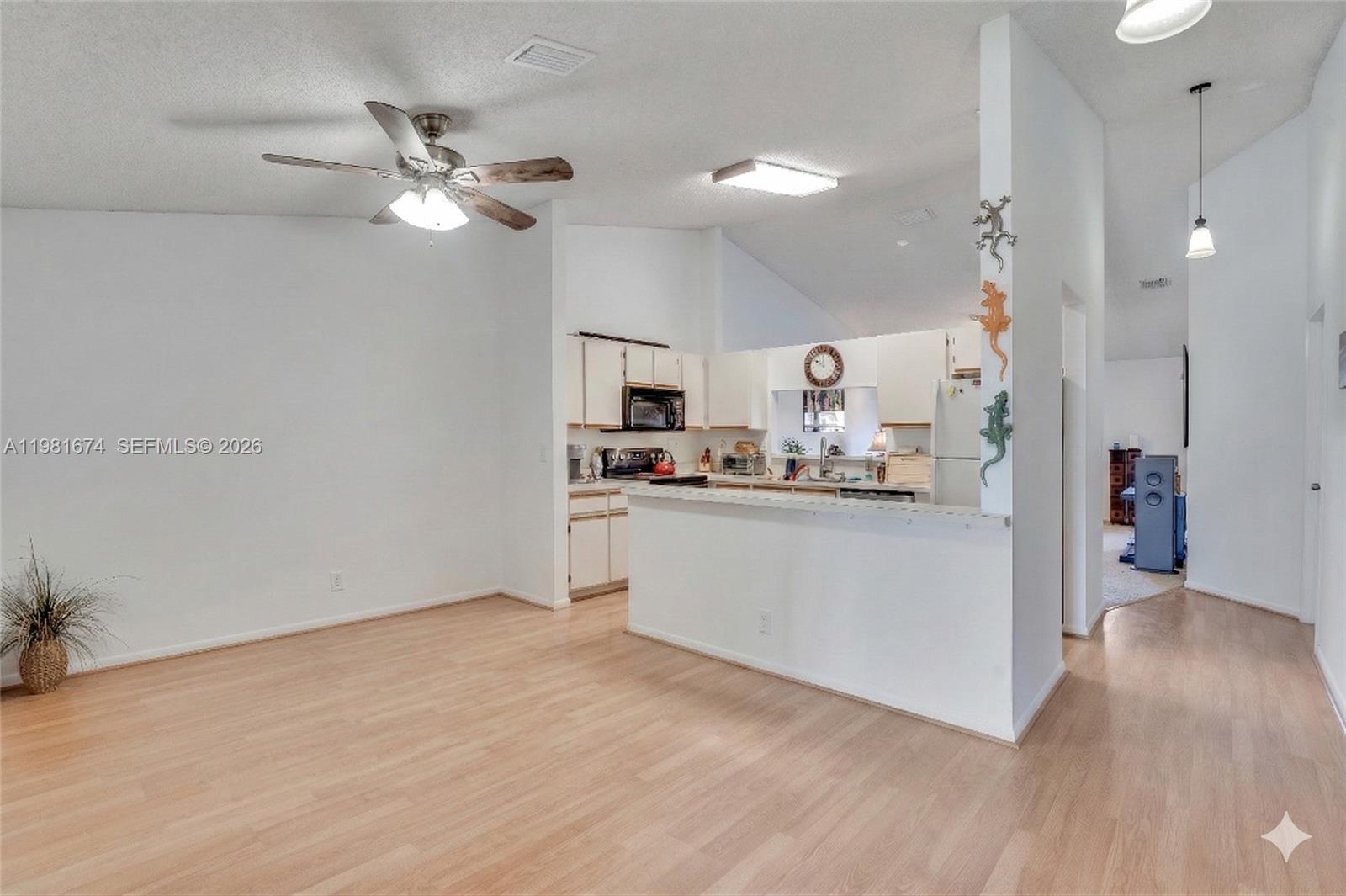 SPRINGLAKE II - Residential