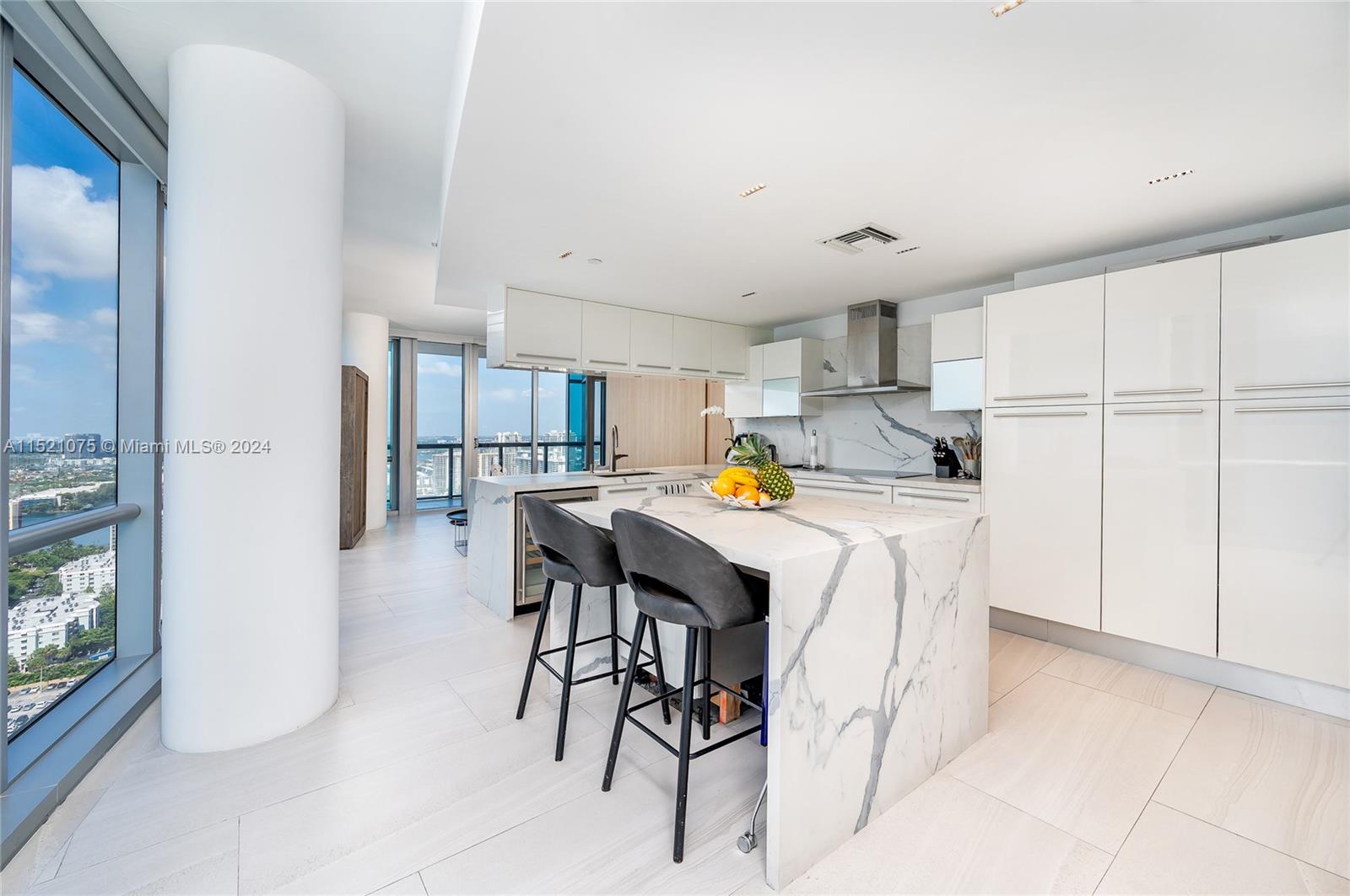 JADE OCEAN CONDO - Residential