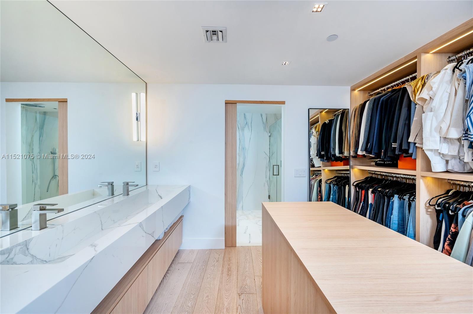 JADE OCEAN CONDO - Residential