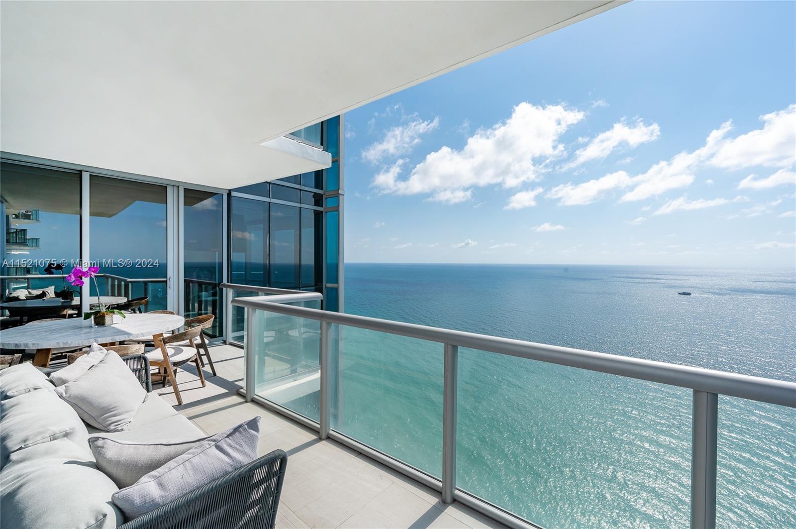 JADE OCEAN CONDO - Residential