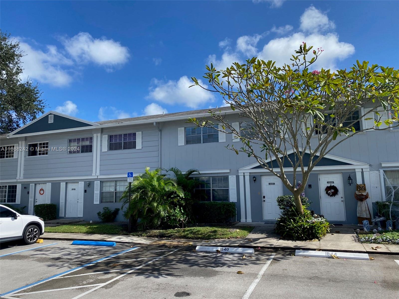 Welcome to this spacious 3-bedroom, 2.5-bathroom townhouse in beautiful Davie, FL. Offering 1,630 square feet of comfortable living space, this home is perfect for those seeking convenience, style, and a pet-friendly environment. Step inside to discover a bright living area, perfect for entertaining. The kitchen has ample counter and storage space. Upstairs, you'll find three bedrooms, including a large master suite with a private bathroom and walk-in closet. The additional two bedrooms share a full bath. Outside, enjoy the privacy of a fully fenced-in backyard. Washer and dryer included in the unit. Located in a peaceful and family-friendly community in Davie, you'll enjoy easy access to schools, shopping, dining, and major highways. Currently, Tenant occupied.
