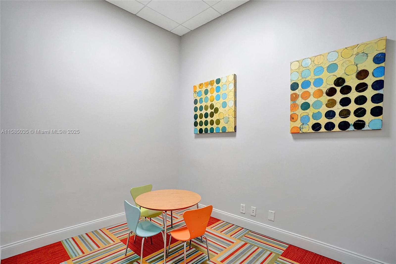 SIAN OCEAN RESIDENCES CON - Residential Lease