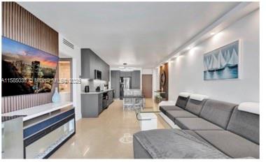 SIAN OCEAN RESIDENCES CON - Residential Lease