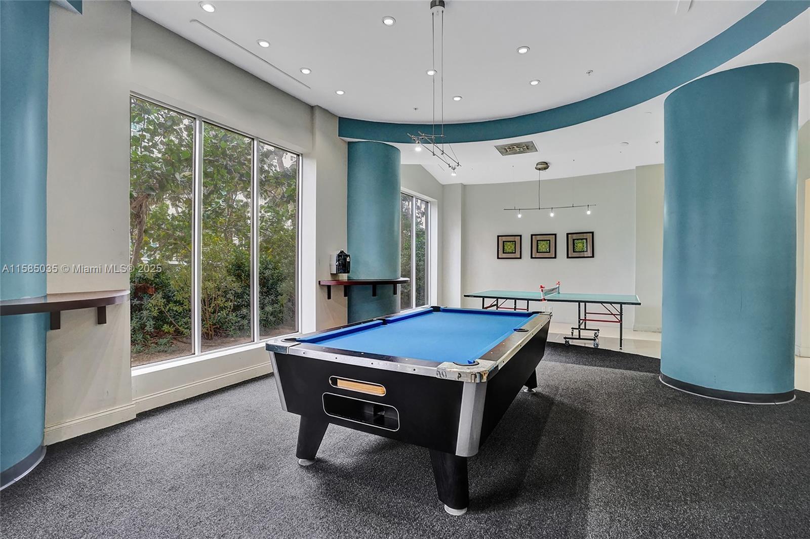 SIAN OCEAN RESIDENCES CON - Residential Lease