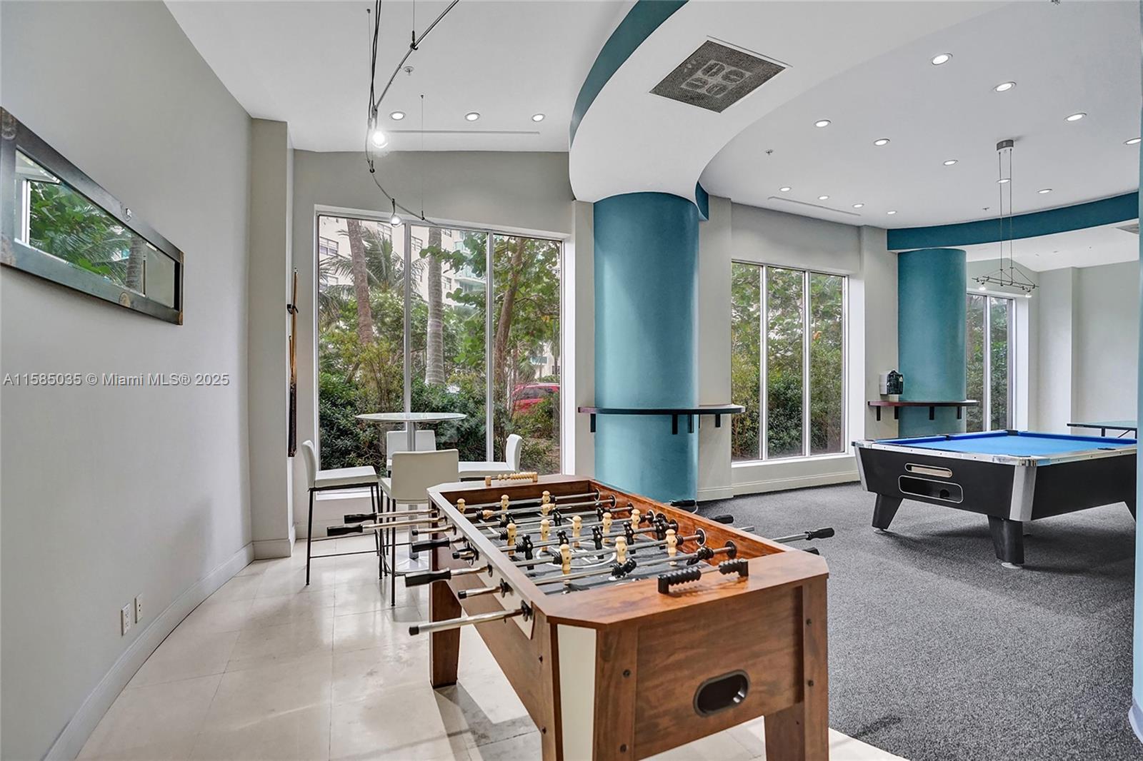 SIAN OCEAN RESIDENCES CON - Residential Lease