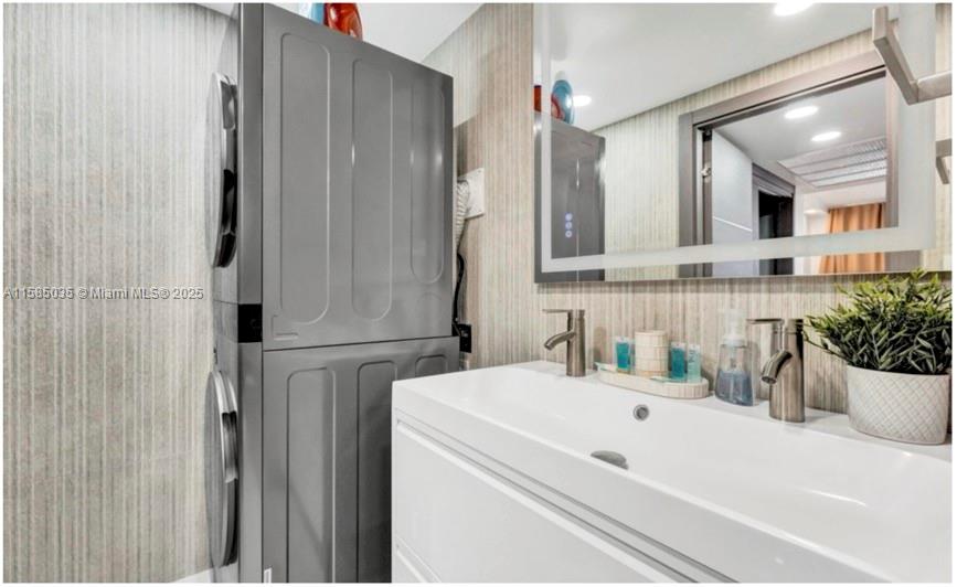 SIAN OCEAN RESIDENCES CON - Residential Lease