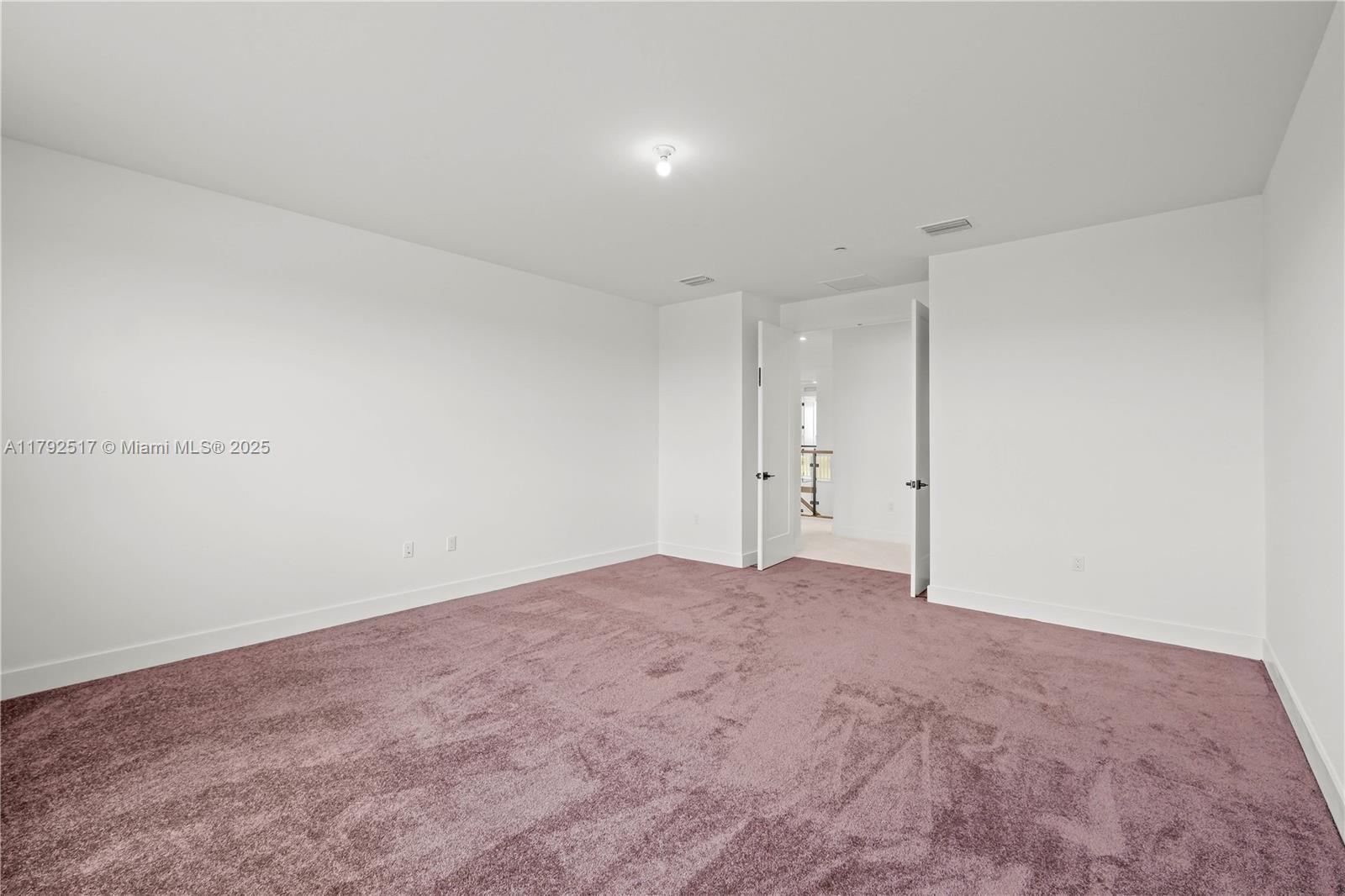 AVENIR POD - Residential Lease