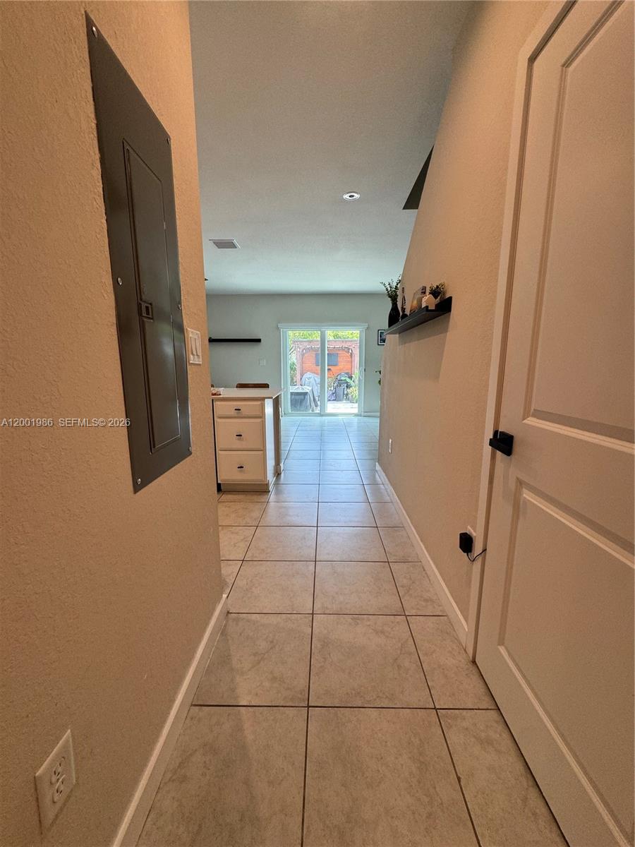 COSTA BLANCA VILLAS - Residential Lease