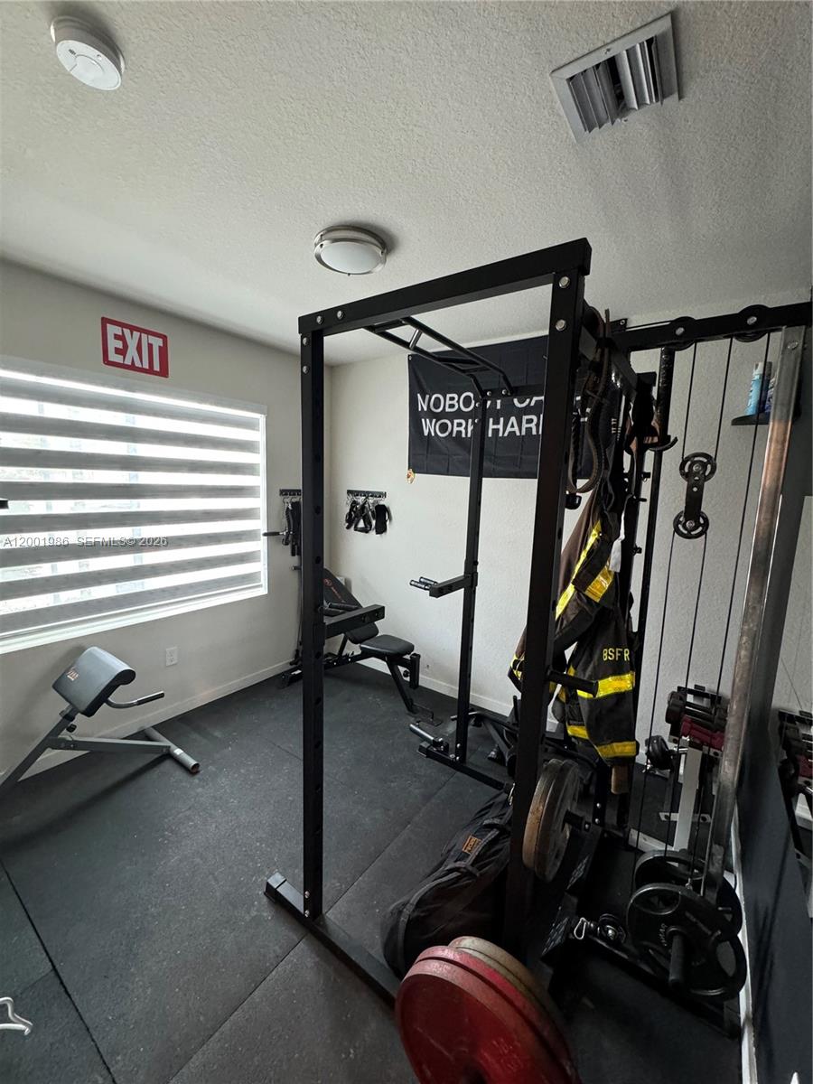 COSTA BLANCA VILLAS - Residential Lease