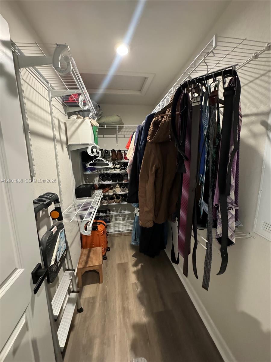 COSTA BLANCA VILLAS - Residential Lease