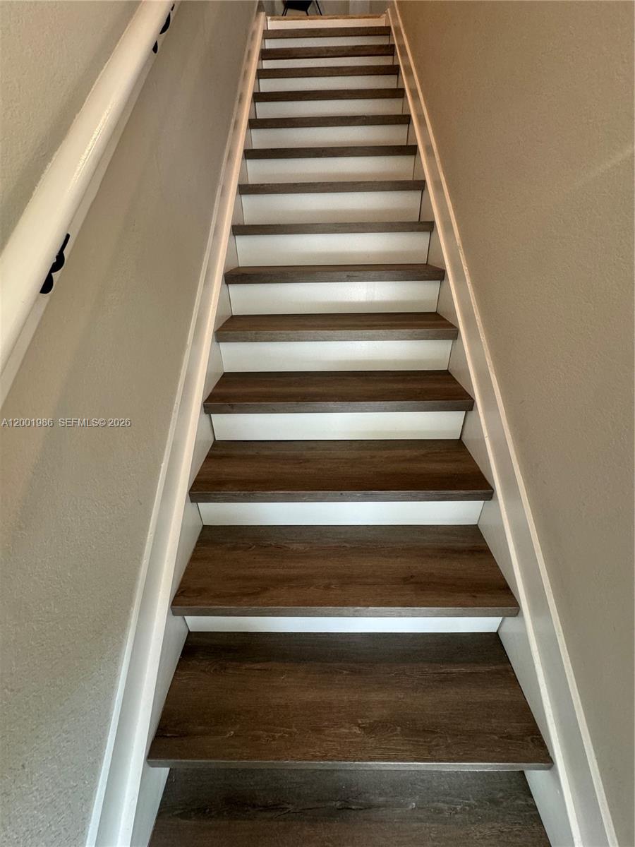 COSTA BLANCA VILLAS - Residential Lease