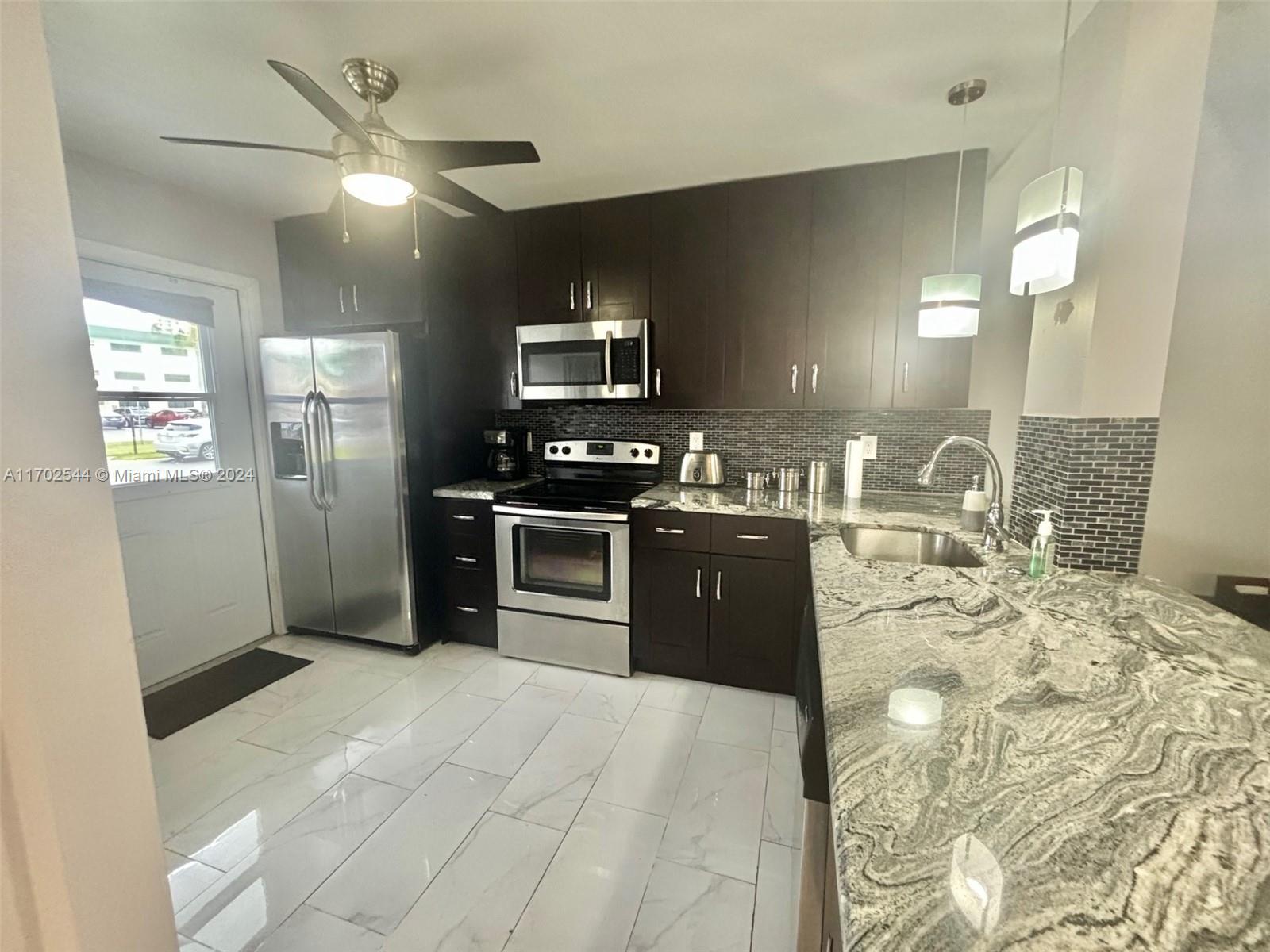 FAIRWAYS ROYALE CONDO - Residential