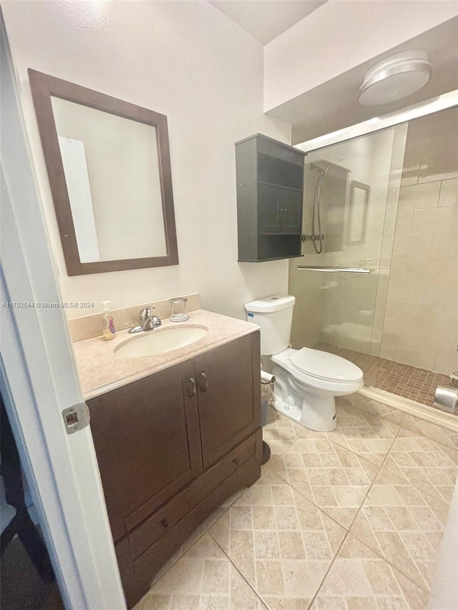 FAIRWAYS ROYALE CONDO - Residential