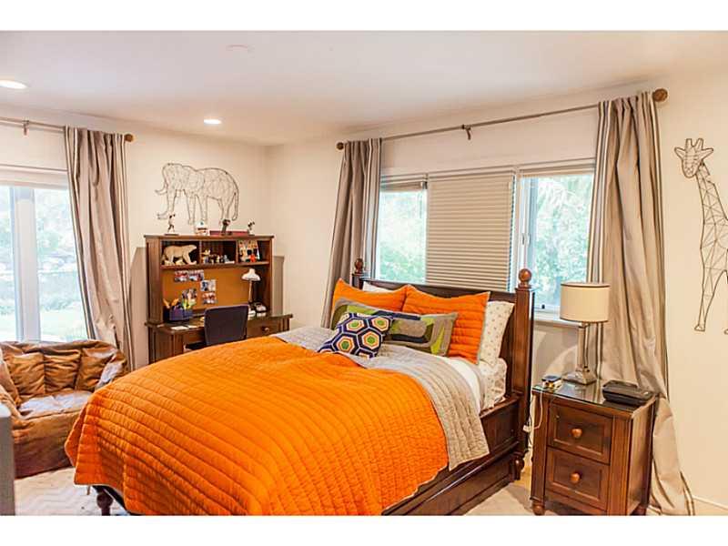 5 55 41 GABLES ESTS NO 3 - Residential