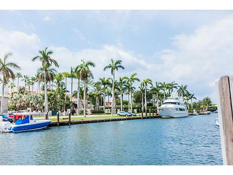 5 55 41 GABLES ESTS NO 3 - Residential