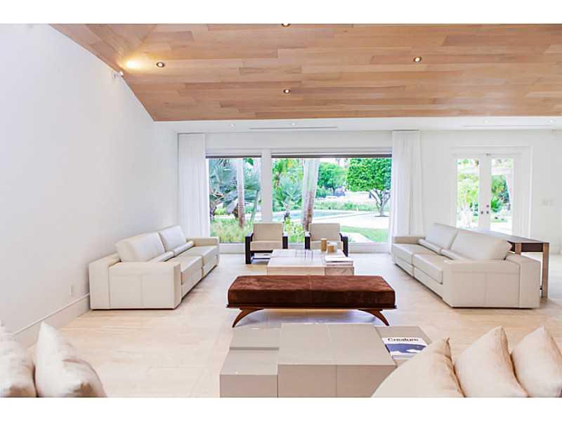 5 55 41 GABLES ESTS NO 3 - Residential