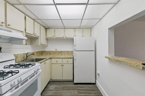 465 E 28th St 16 Hialeah FL 33013