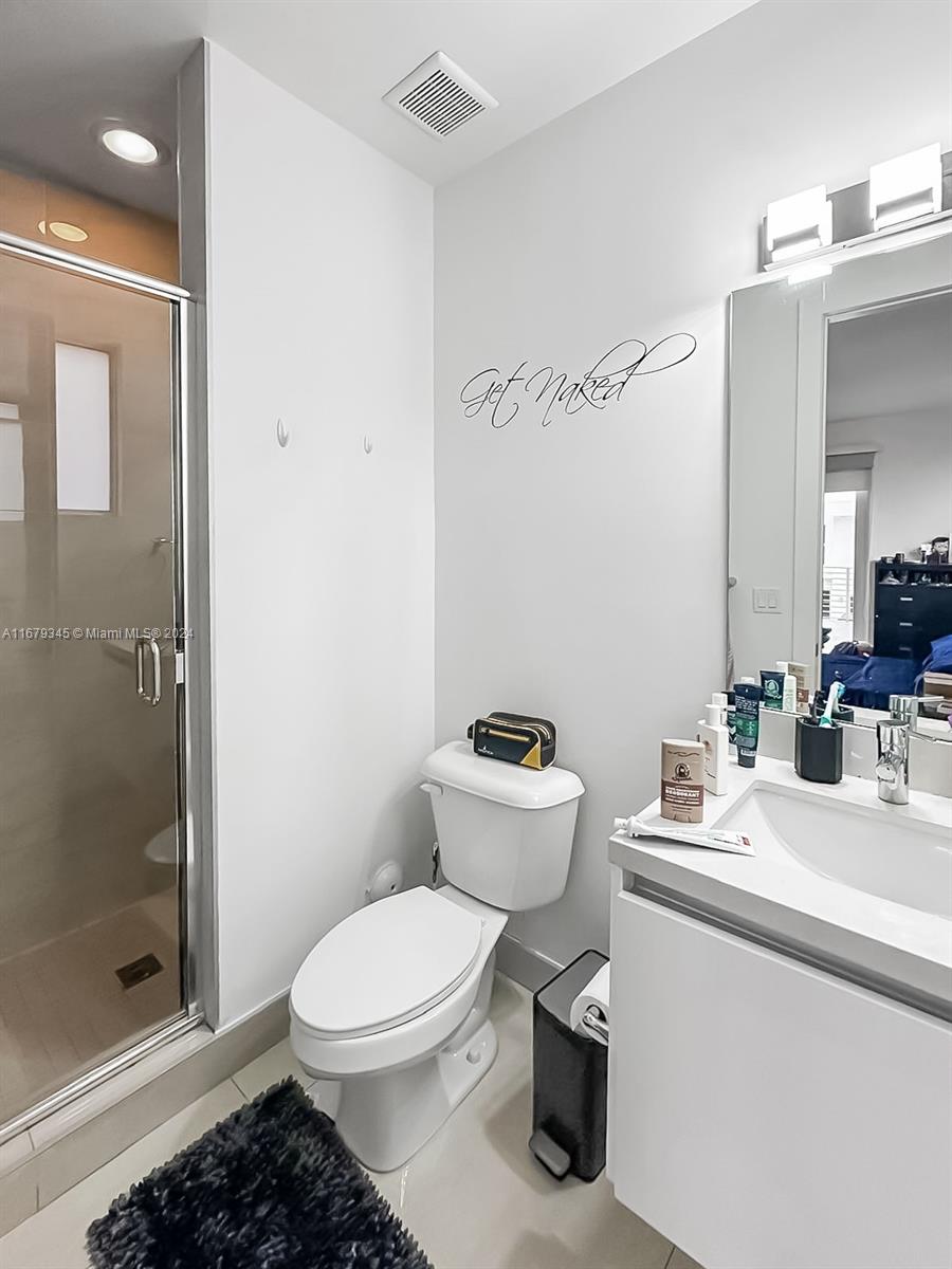 DORAL COMMONS RESIDENTIAL - Residential