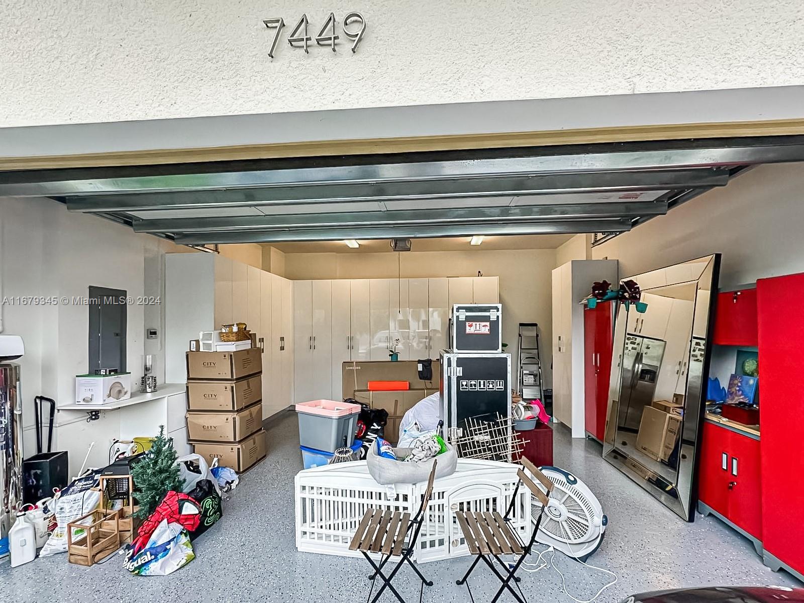 DORAL COMMONS RESIDENTIAL - Residential