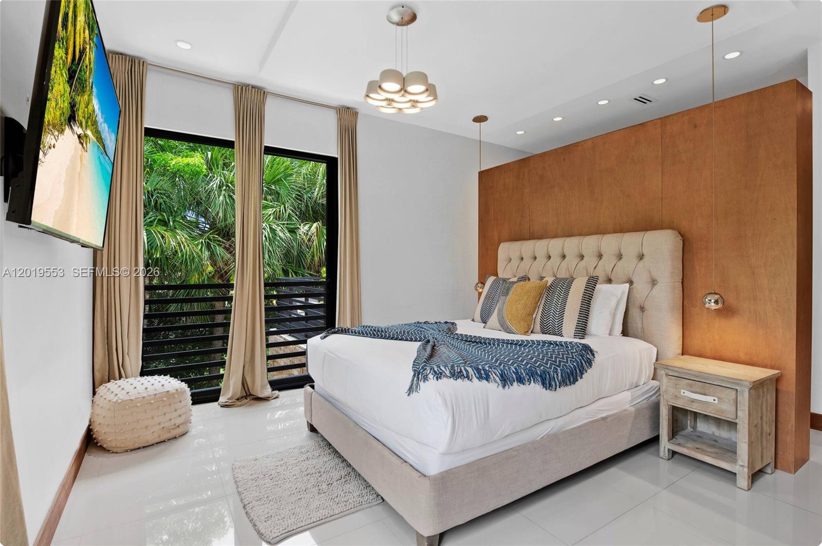 Shorecrest - Residential