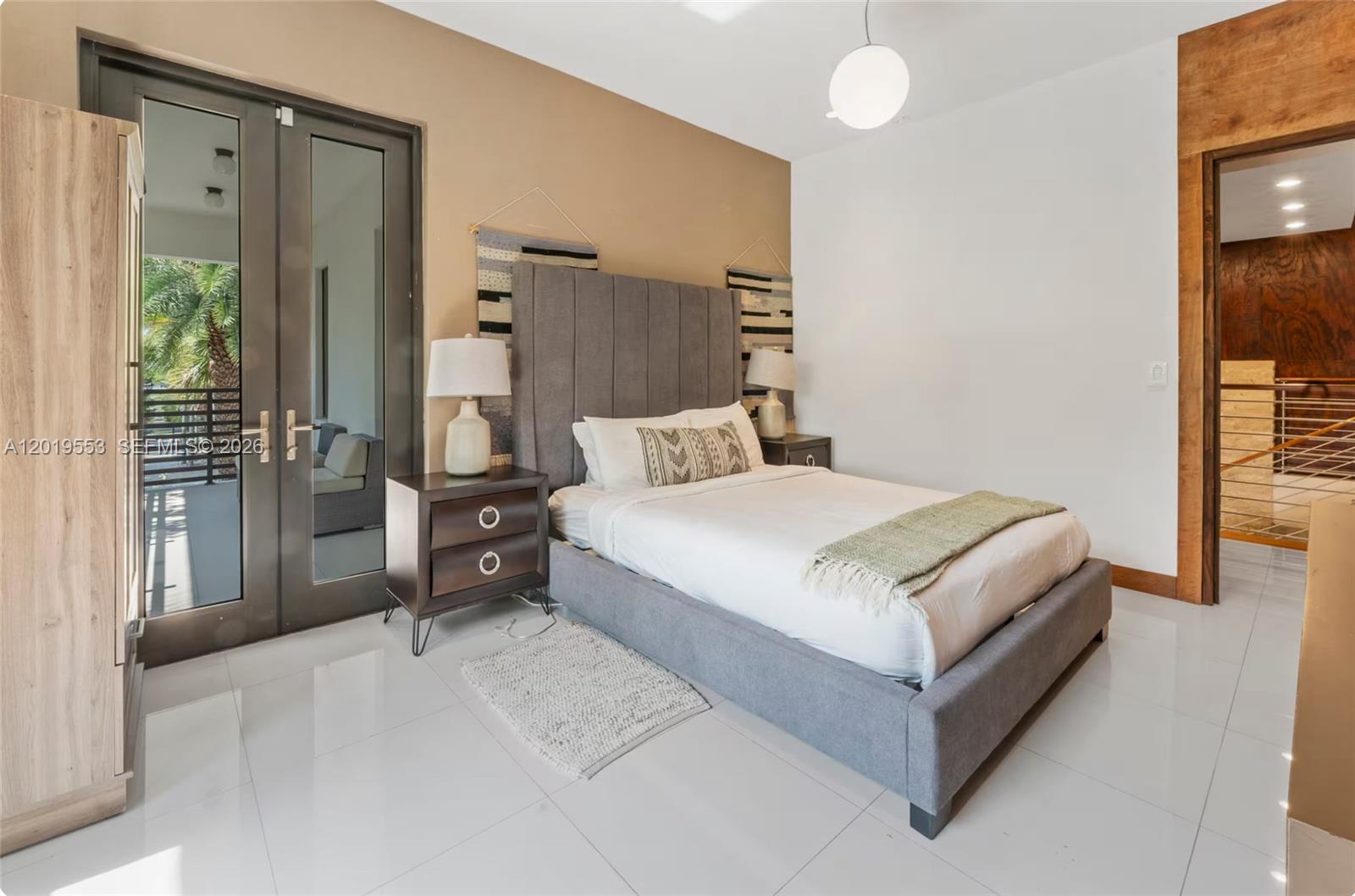 Shorecrest - Residential