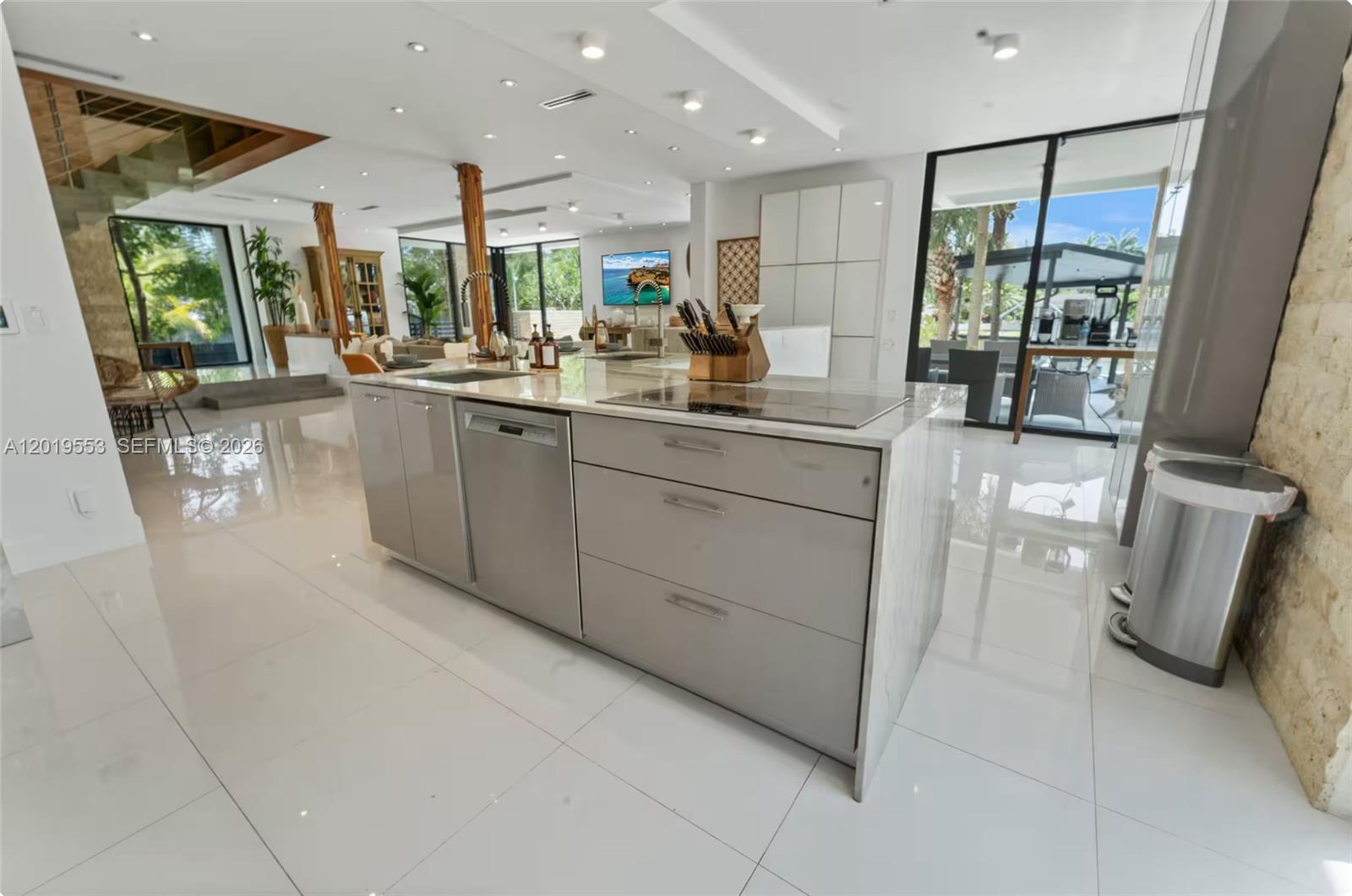 Shorecrest - Residential