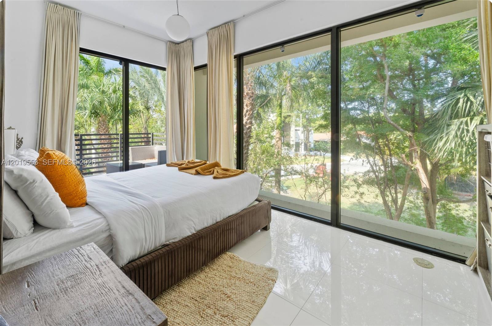 Shorecrest - Residential