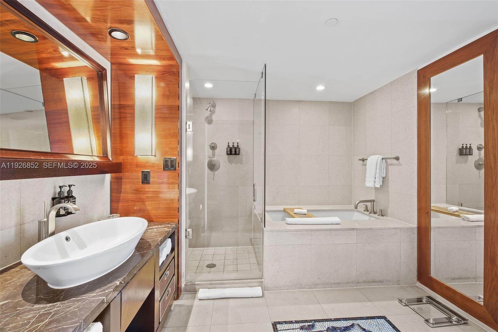 CENTRAL CARILLON BEACH - Residential