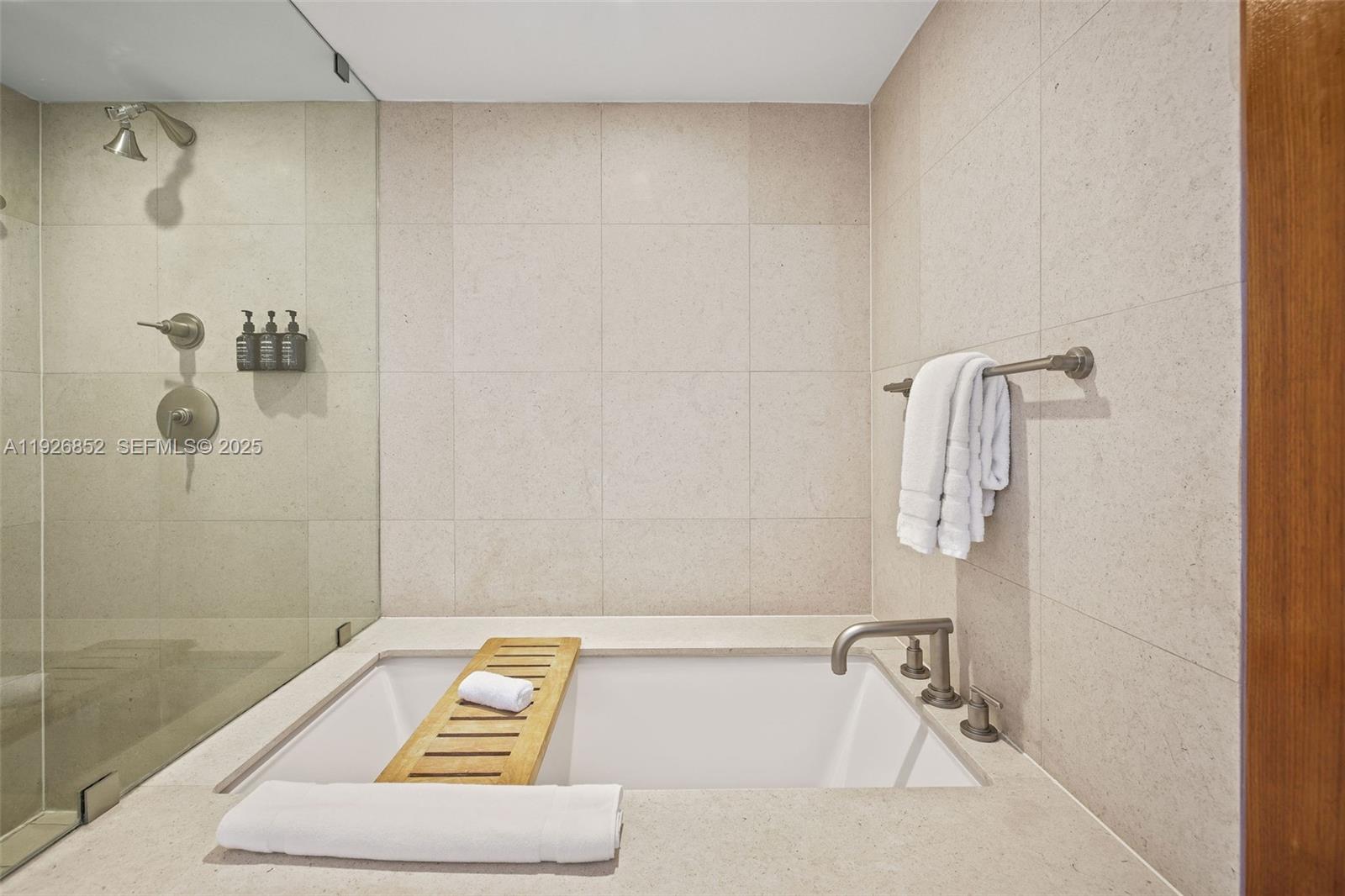 CENTRAL CARILLON BEACH - Residential