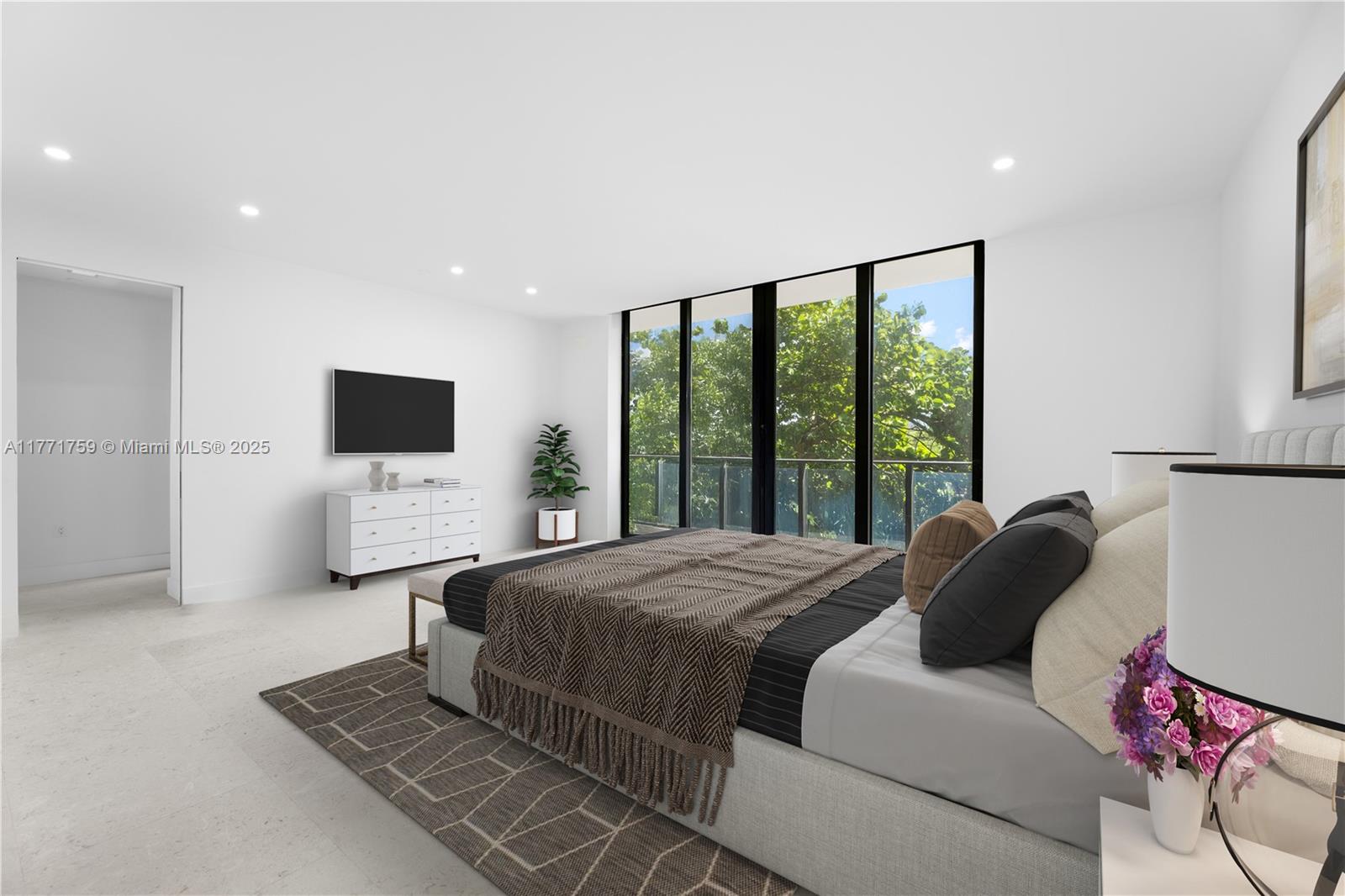 BRICKELLS FLAGLER - Residential
