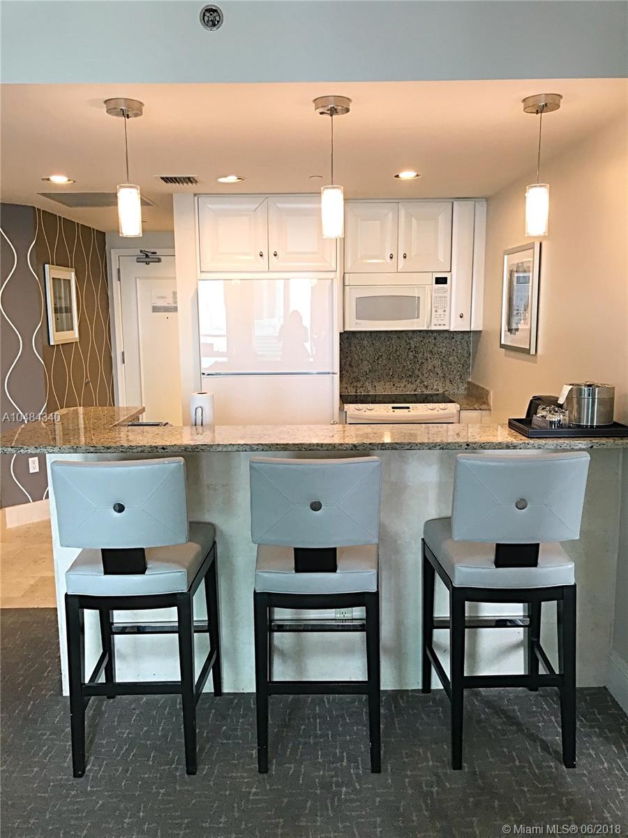 Fontainebleau - Residential