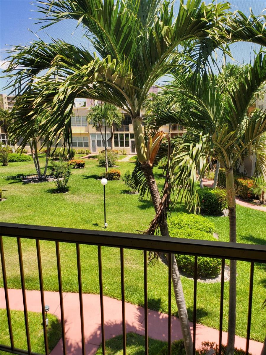 IRVINGTON GARDENS CONDO - Residential