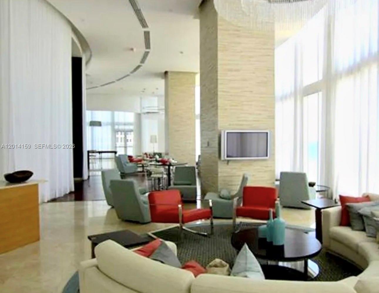 15901 Collins Ave 4107