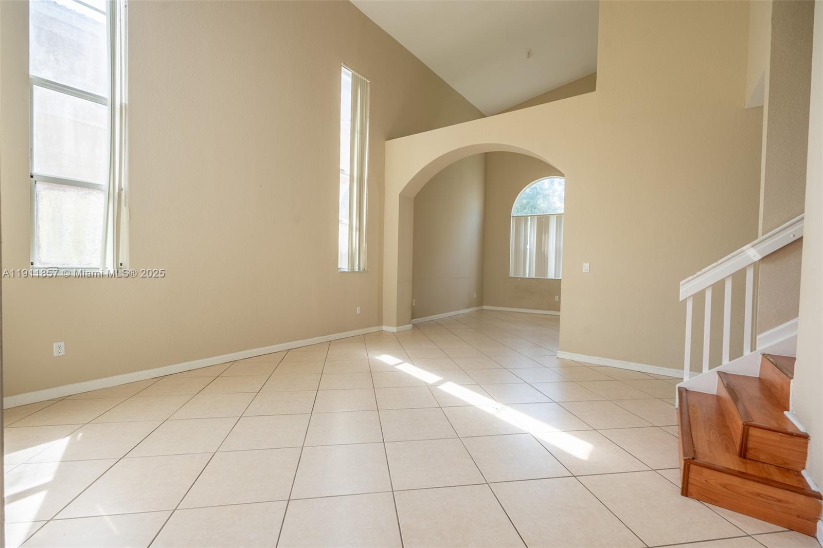 PORTOFINO LAKES - Residential Lease