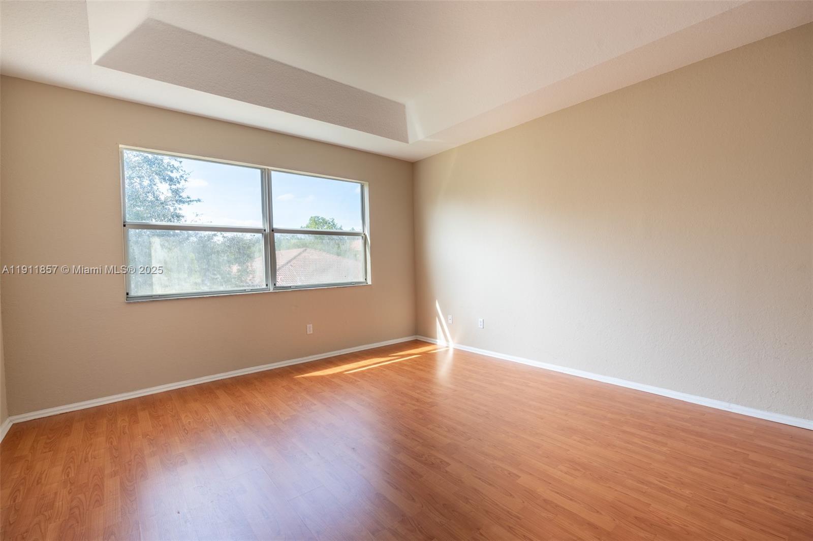 PORTOFINO LAKES - Residential Lease