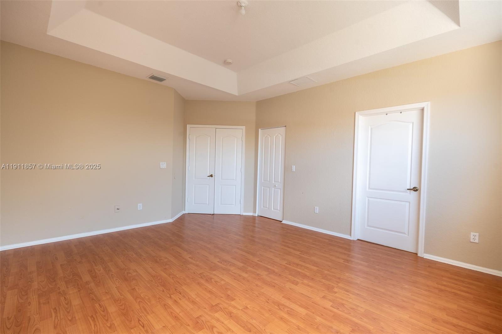 PORTOFINO LAKES - Residential Lease