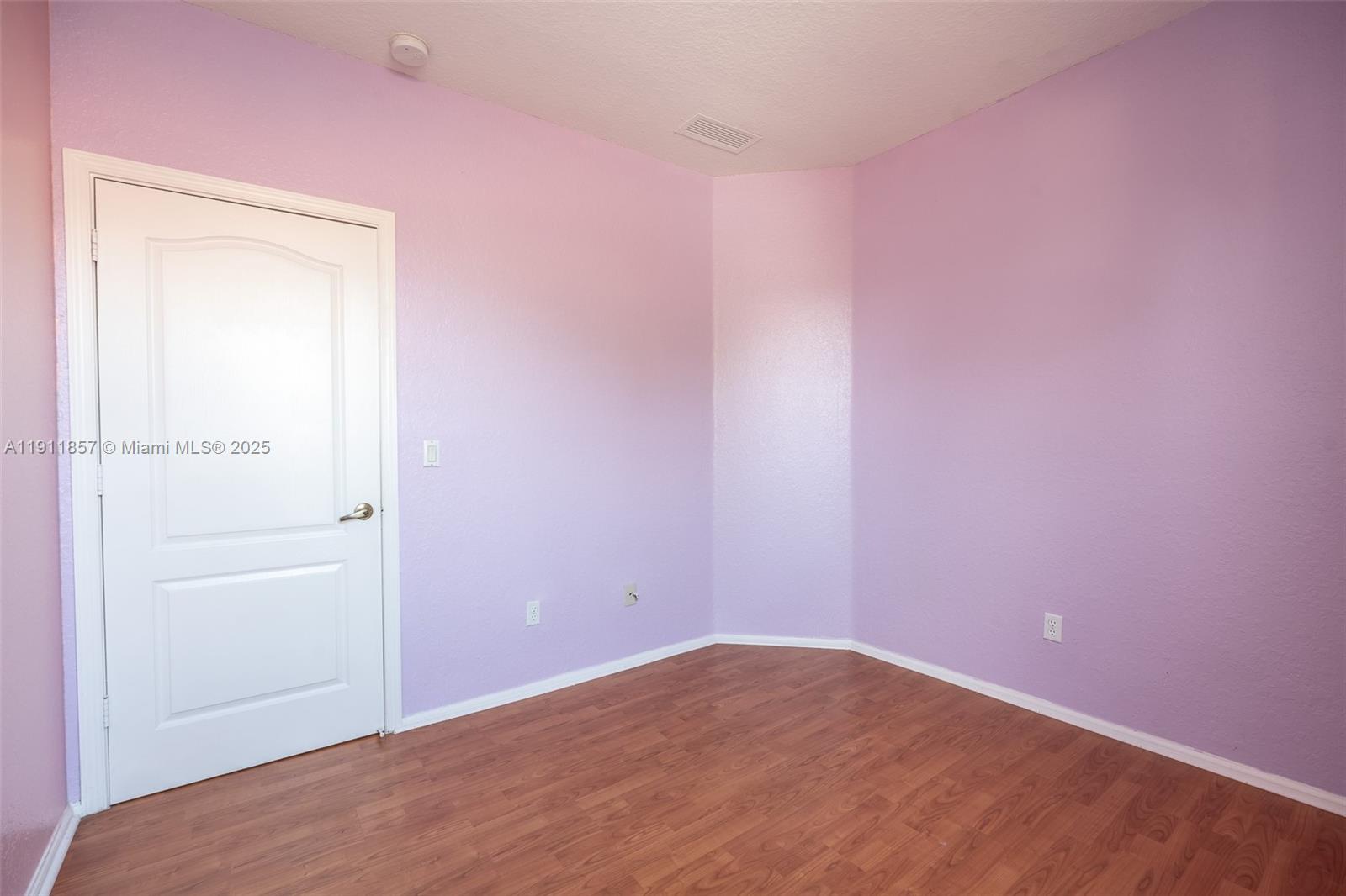 PORTOFINO LAKES - Residential Lease