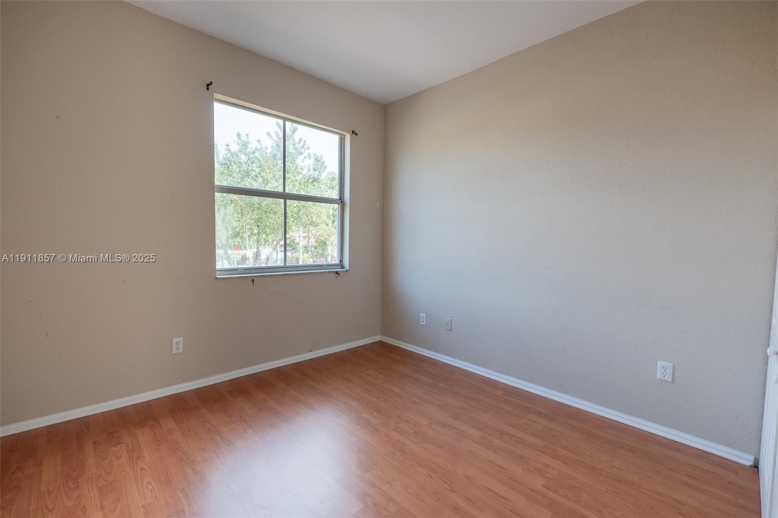 PORTOFINO LAKES - Residential Lease