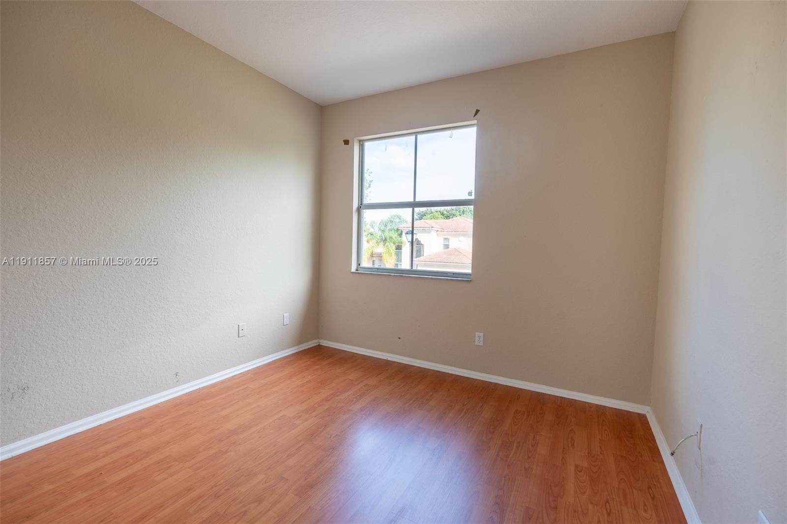 PORTOFINO LAKES - Residential Lease