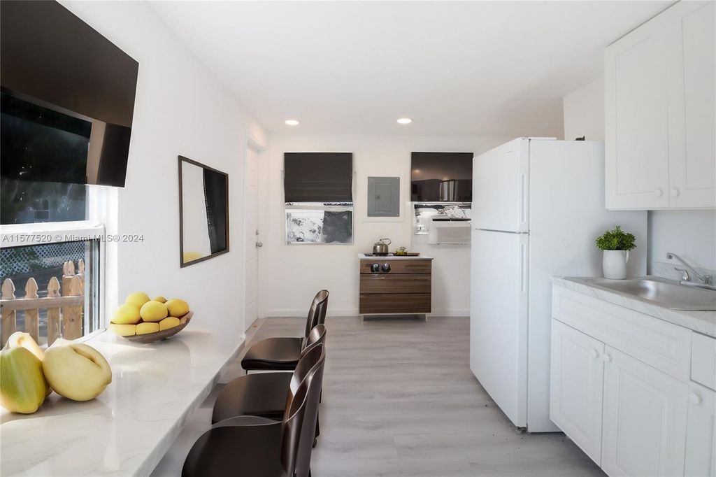 Photo of 1909 Windsor Ave, West Palm Beach, FL 33407 (MLS # A11577520)