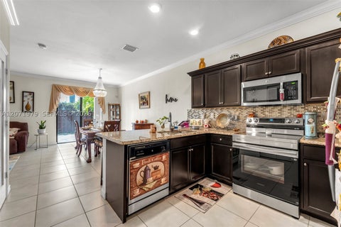 Photo of 11472 SW 254th St, Homestead, FL 33032 (MLS # A12071979)