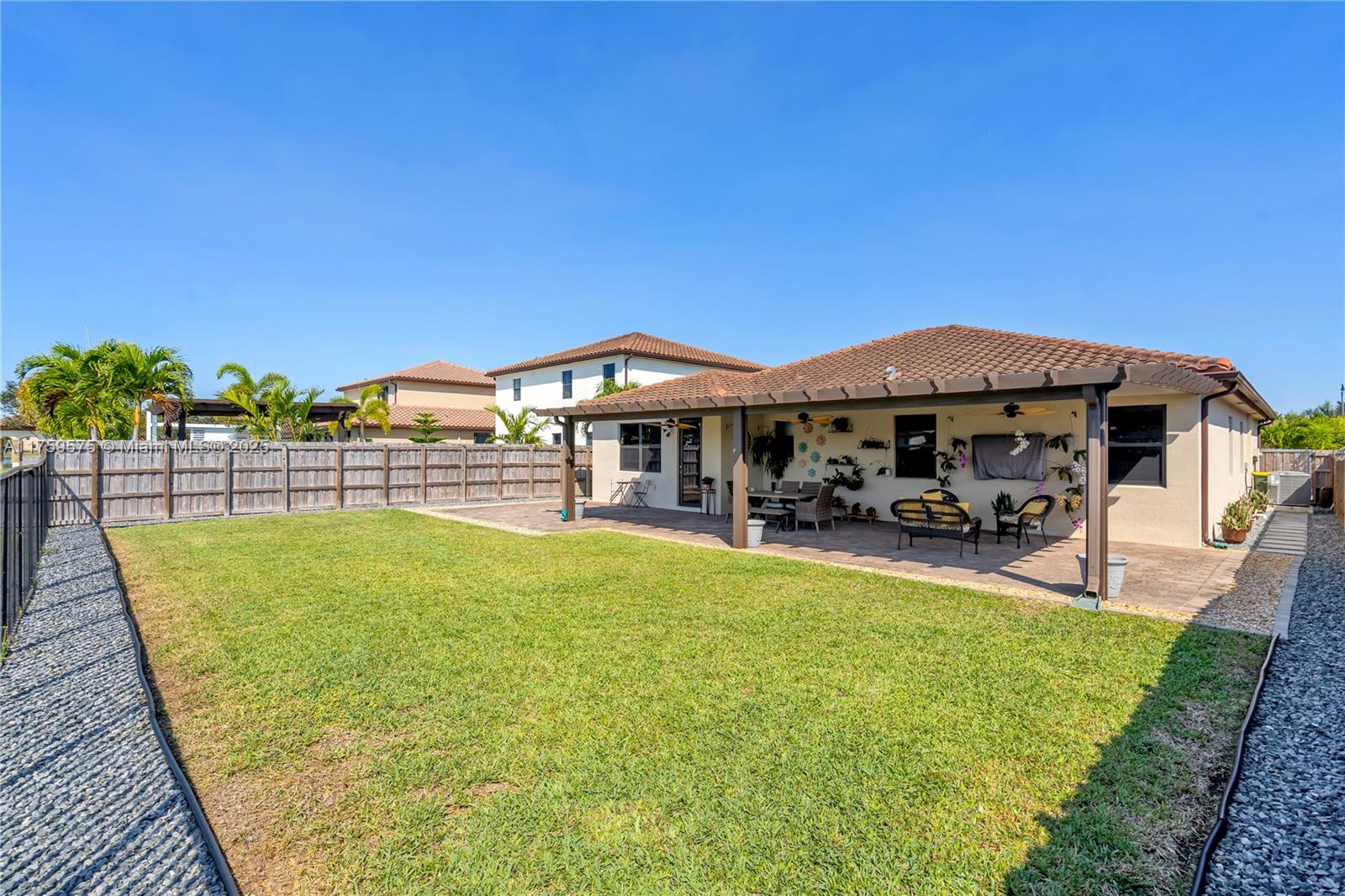 KINGMAN COMMONS - Residential