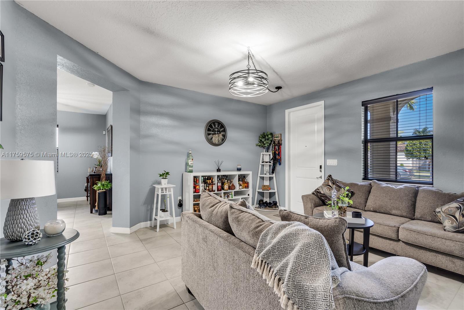 KINGMAN COMMONS - Residential