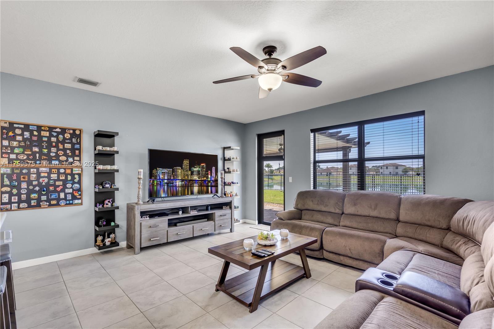 KINGMAN COMMONS - Residential