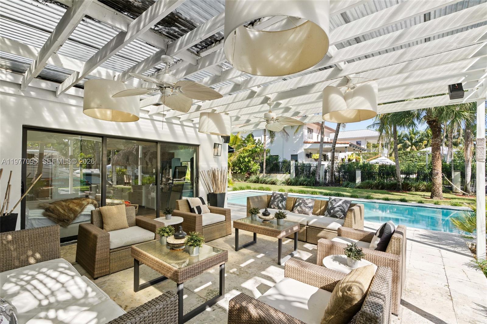 ADEMAR PARK AMD PL - Residential