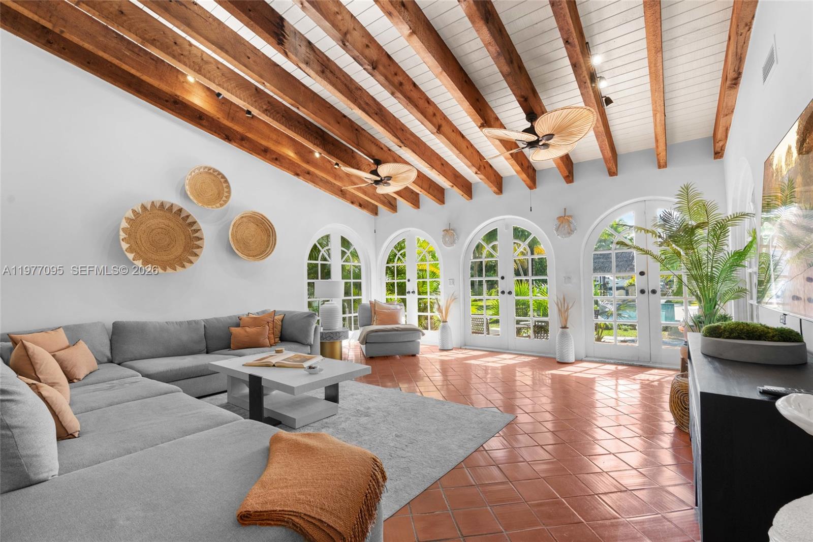 ADEMAR PARK AMD PL - Residential