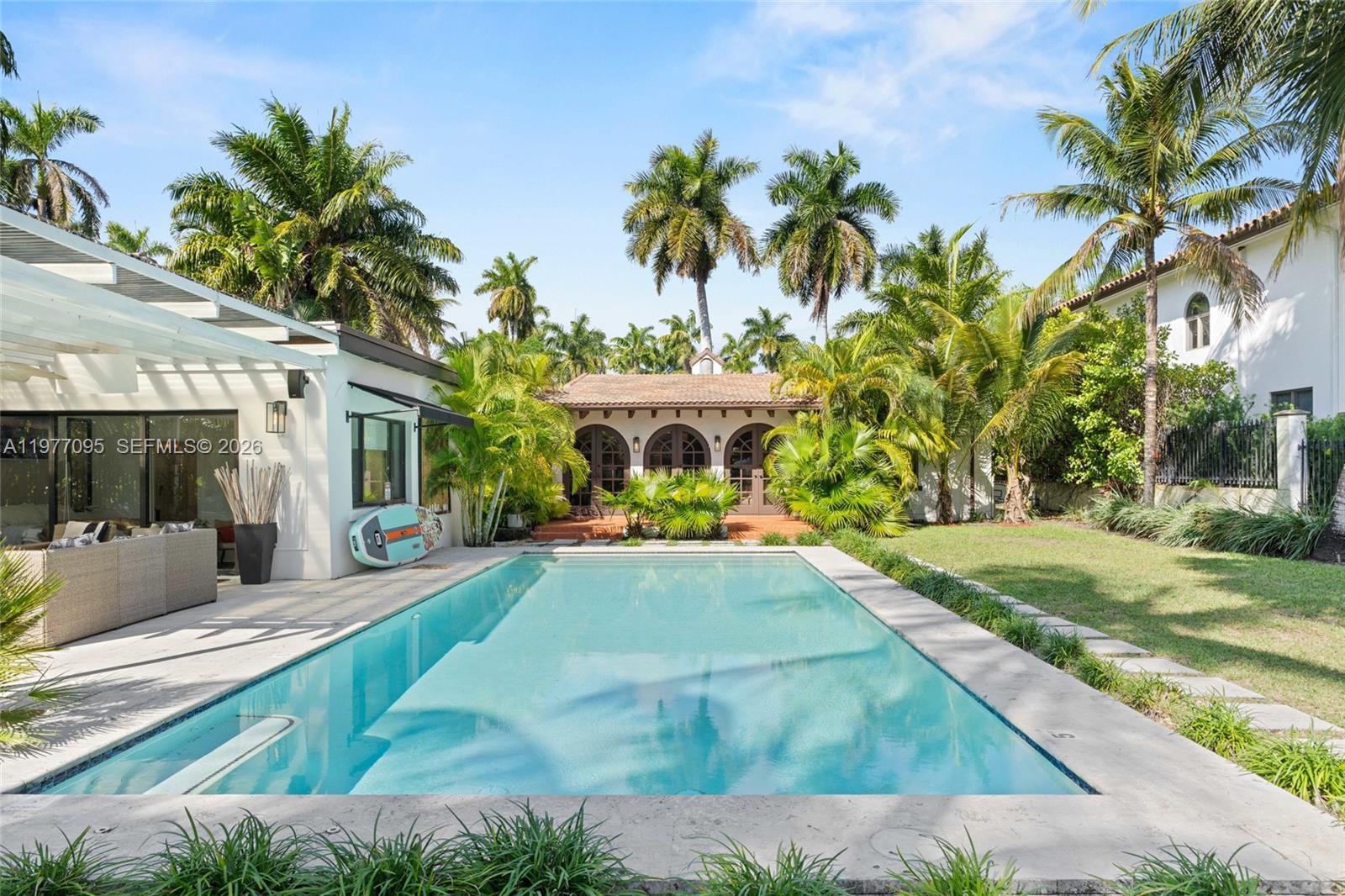 ADEMAR PARK AMD PL - Residential